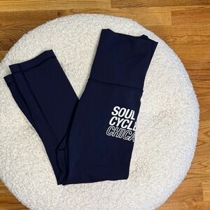 lululemon athletica Navy Leggings Soul Cycle Chicago worn once size 25inch lengt